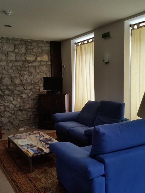 Pensao Lourenco Curia Dış mekan fotoğraf