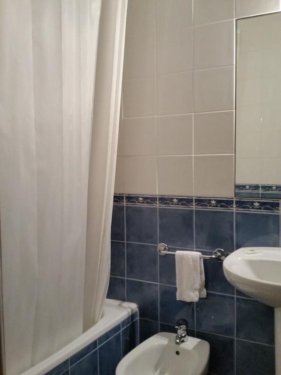 Pensao Lourenco Curia Oda fotoğraf